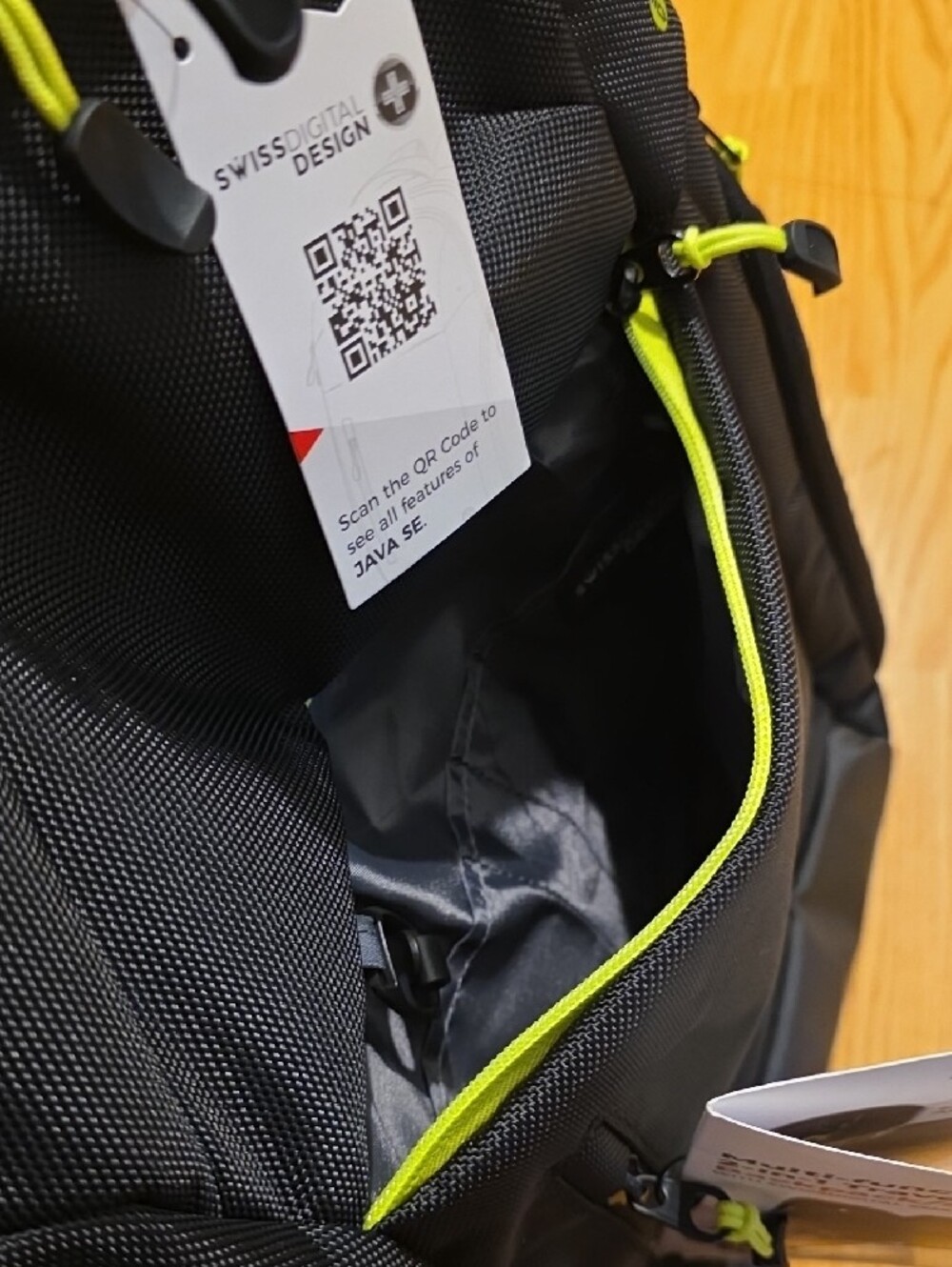 SwissGear Black Travel Backpack with Lime Accent - Picture 10 of 13